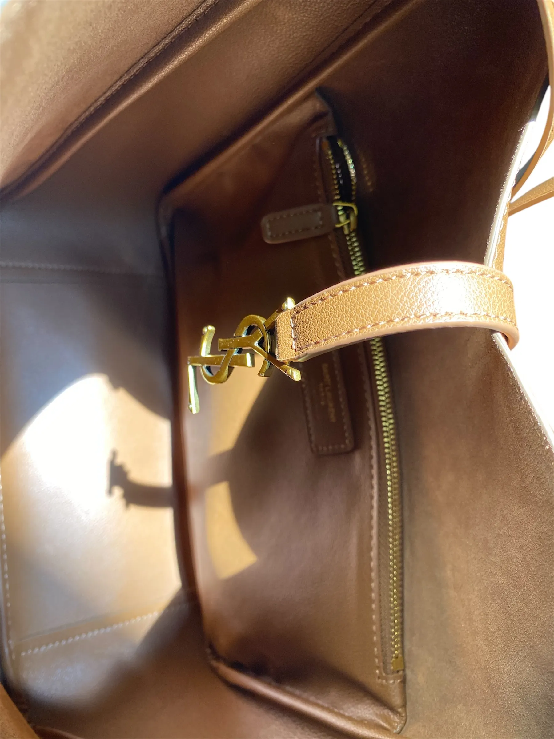 Bolso flexible large de piel granulada - Image 7